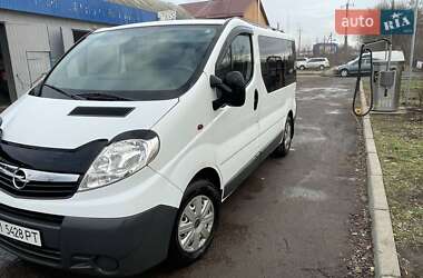 Мінівен Opel Vivaro 2008 в Попільні