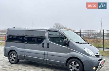 Мінівен Opel Vivaro 2013 в Львові