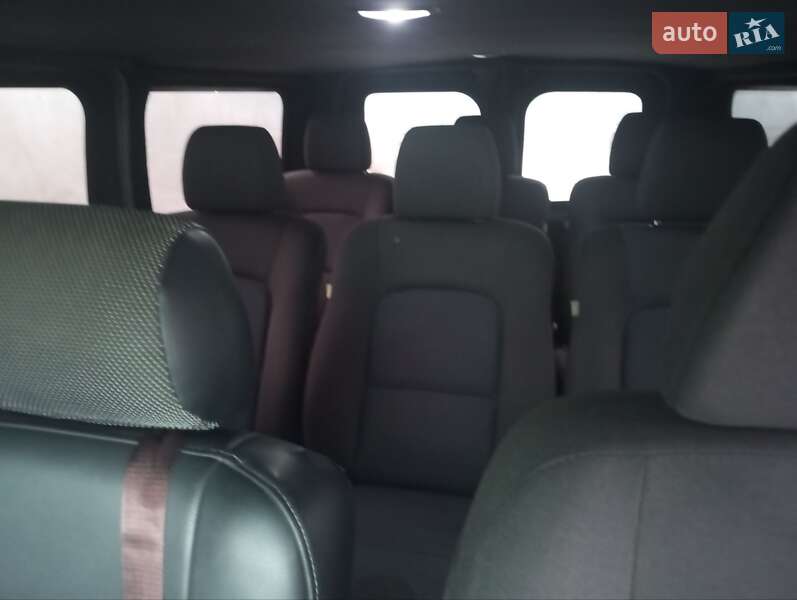 Минивэн Opel Vivaro 2008 в Кременце