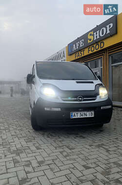 Інші вантажівки Opel Vivaro 2003 в Коломиї