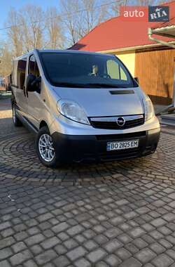 Вантажопасажирський фургон Opel Vivaro 2012 в Коломиї