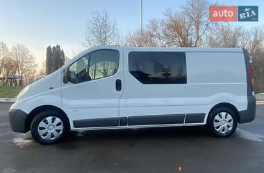 Грузопассажирский фургон Opel Vivaro 2012 в Дубно