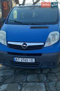 Минивэн Opel Vivaro 2008 в Болехове