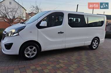 Мінівен Opel Vivaro 2015 в Радивиліві