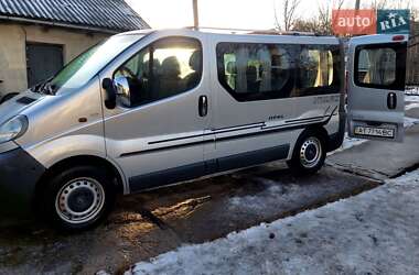 Мінівен Opel Vivaro 2005 в Івано-Франківську