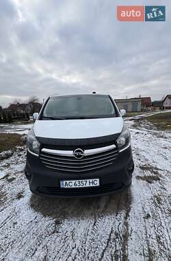 Вантажний фургон Opel Vivaro 2015 в Камені-Каширському