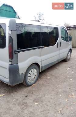 Мінівен Opel Vivaro 2002 в 