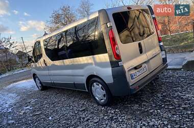 Мінівен Opel Vivaro 2011 в Мукачевому