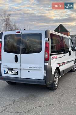 Мінівен Opel Vivaro 2008 в Києві