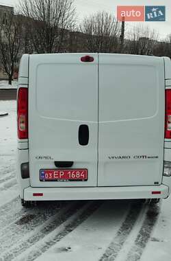 Минивэн Opel Vivaro 2014 в Луцке