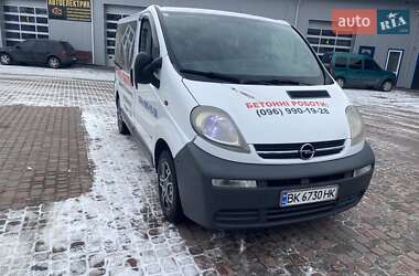 Мінівен Opel Vivaro 2003 в Рівному