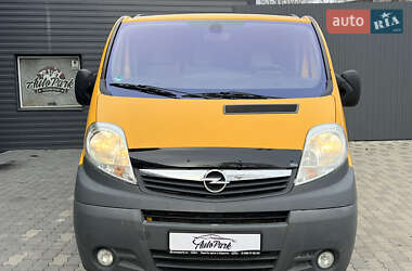 Минивэн Opel Vivaro 2014 в Черновцах