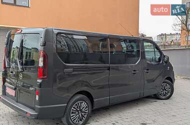 Минивэн Opel Vivaro 2015 в Ивано-Франковске