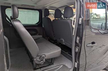 Минивэн Opel Vivaro 2015 в Ивано-Франковске