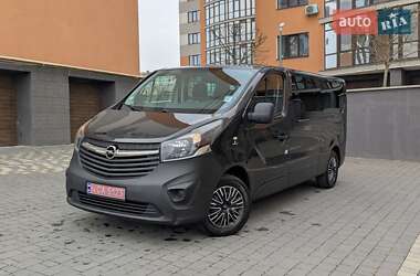 Минивэн Opel Vivaro 2015 в Ивано-Франковске