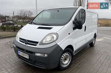 Вантажний фургон Opel Vivaro 2005 в Новомосковську