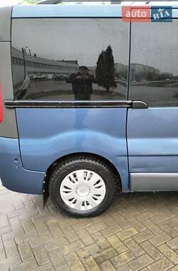 Минивэн Opel Vivaro 2008 в 