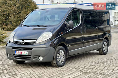 Мінівен Opel Vivaro 2011 в Рівному