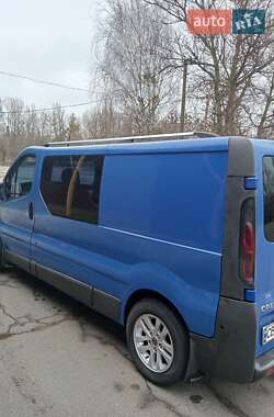 Мінівен Opel Vivaro 2004 в 