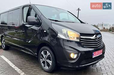 Минивэн Opel Vivaro 2017 в Киеве