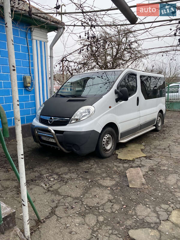 Минивэн Opel Vivaro 2008 в 
