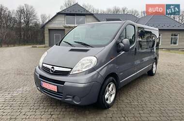 Мінівен Opel Vivaro 2013 в Коломиї