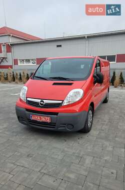 Вантажний фургон Opel Vivaro 2013 в Луцьку