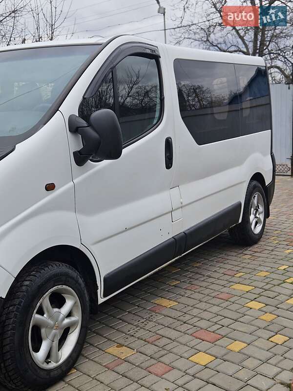 Минивэн Opel Vivaro 2007 в Врадиевке