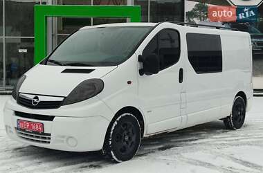 Мінівен Opel Vivaro 2013 в Луцьку