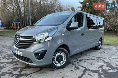 Минивэн Opel Vivaro 2017 в Луцке