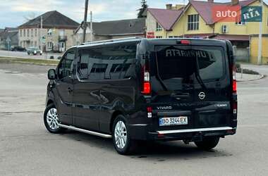 Минивэн Opel Vivaro 2016 в 