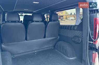 Минивэн Opel Vivaro 2016 в 