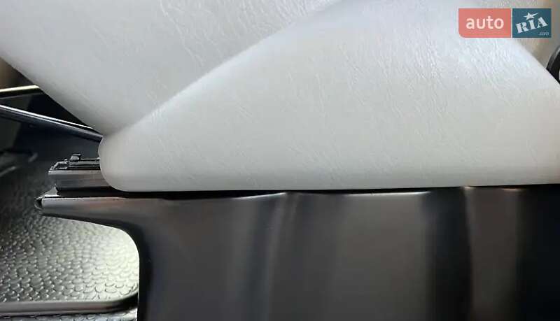 Минивэн Opel Vivaro 2011 в Умани