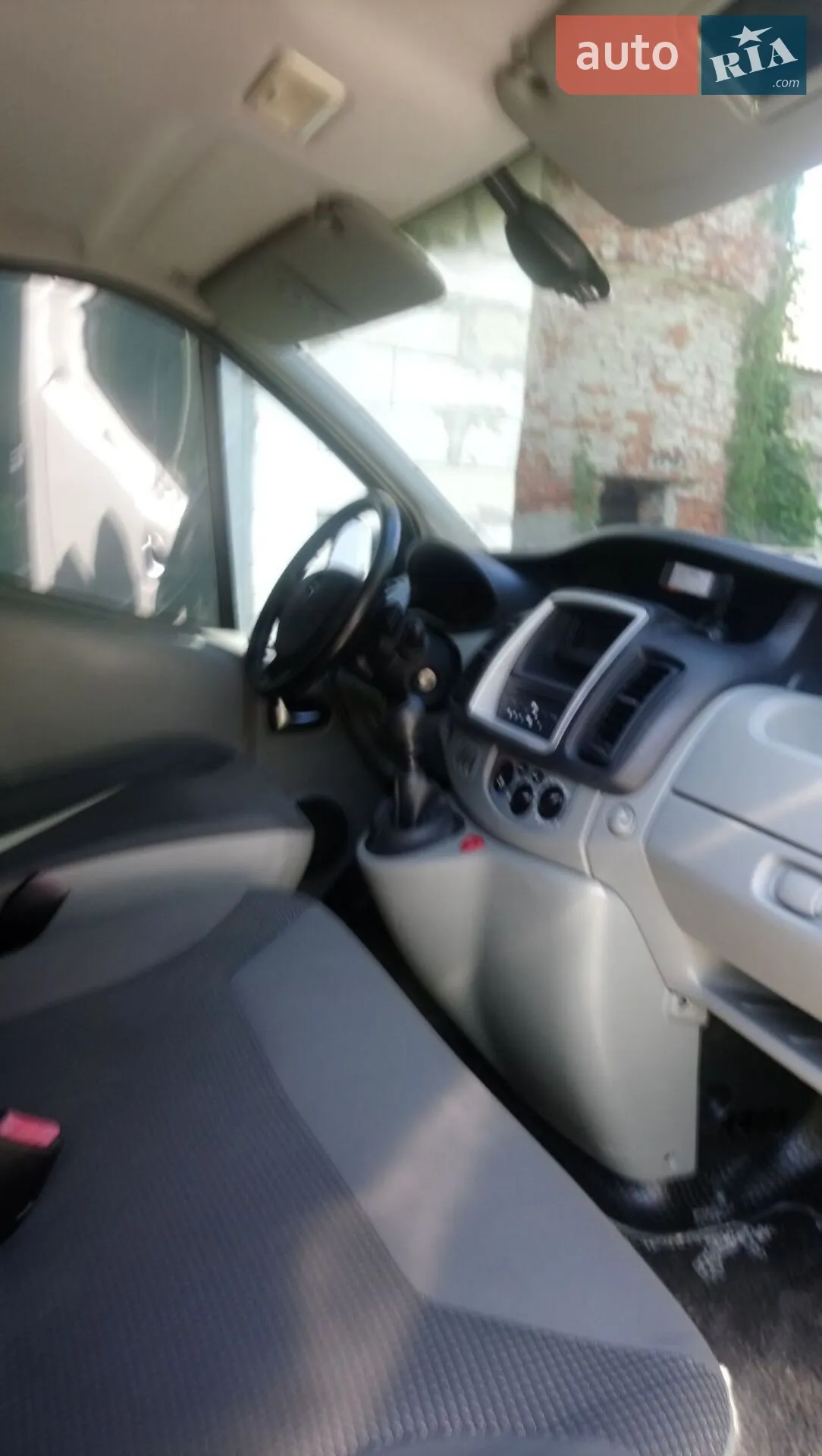 2011 Opel Vivaro - мініатюра 13