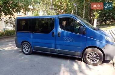 Минивэн Opel Vivaro 2004 в 