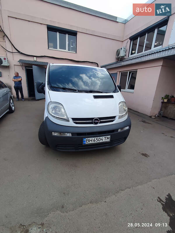 Минивэн Opel Vivaro 2004 в Одессе