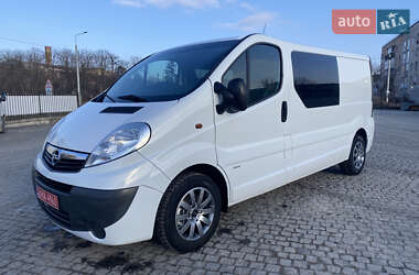 Мінівен Opel Vivaro 2013 в Кременці