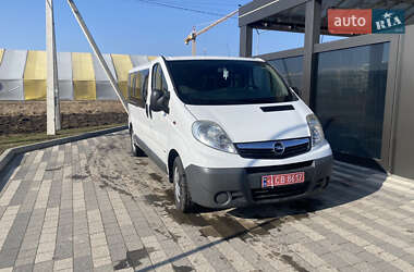 Минивэн Opel Vivaro 2011 в Львове