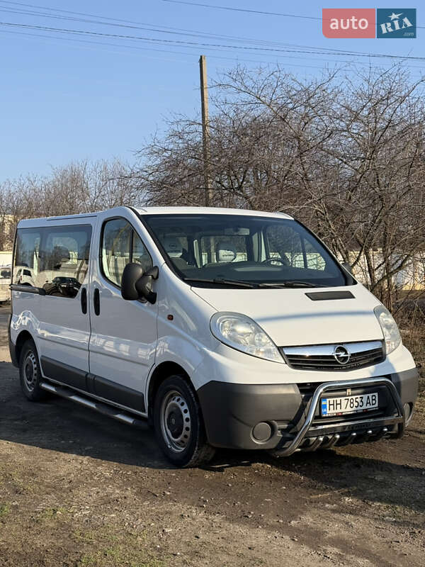 Минивэн Opel Vivaro 2011 в Подольске