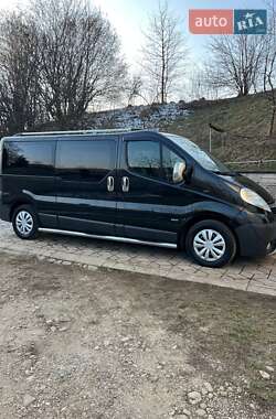 Мінівен Opel Vivaro 2008 в Коломиї