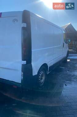 Грузовой фургон Opel Vivaro 2004 в Шепетовке