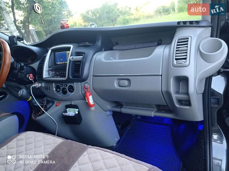 Минивэн Opel Vivaro 2013 в Хмельницком фото 8 Минивэн Opel Vivaro 2013 в Хмельницком