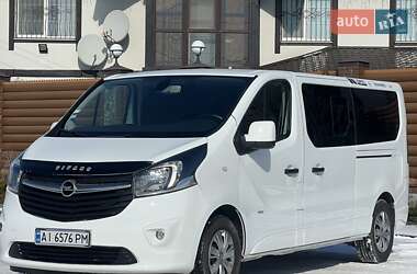 Мінівен Opel Vivaro 2016 в Києві