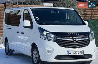 Мінівен Opel Vivaro 2016 в Києві