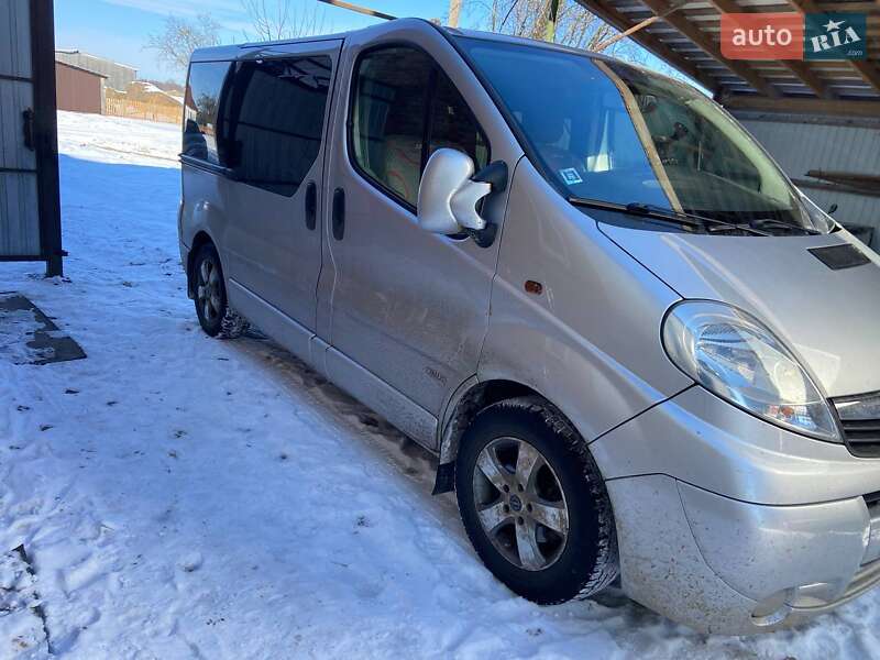 Мінівен Opel Vivaro 2007 в Чернігові