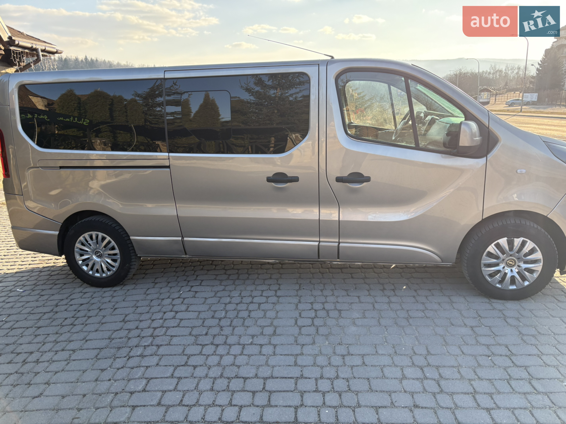2015 Opel Vivaro - мініатюра 8