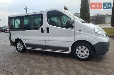 Минивэн Opel Vivaro 2014 в Сарнах