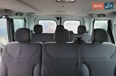 Минивэн Opel Vivaro 2014 в Сарнах