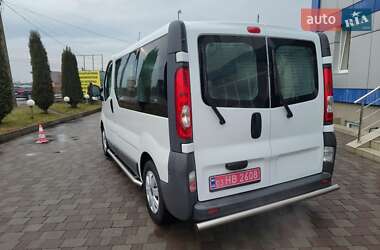 Минивэн Opel Vivaro 2014 в Сарнах