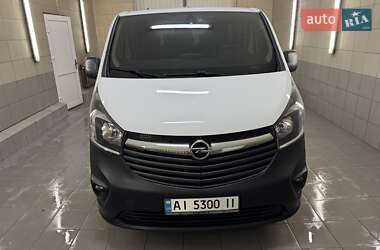 Минивэн Opel Vivaro 2015 в Умани